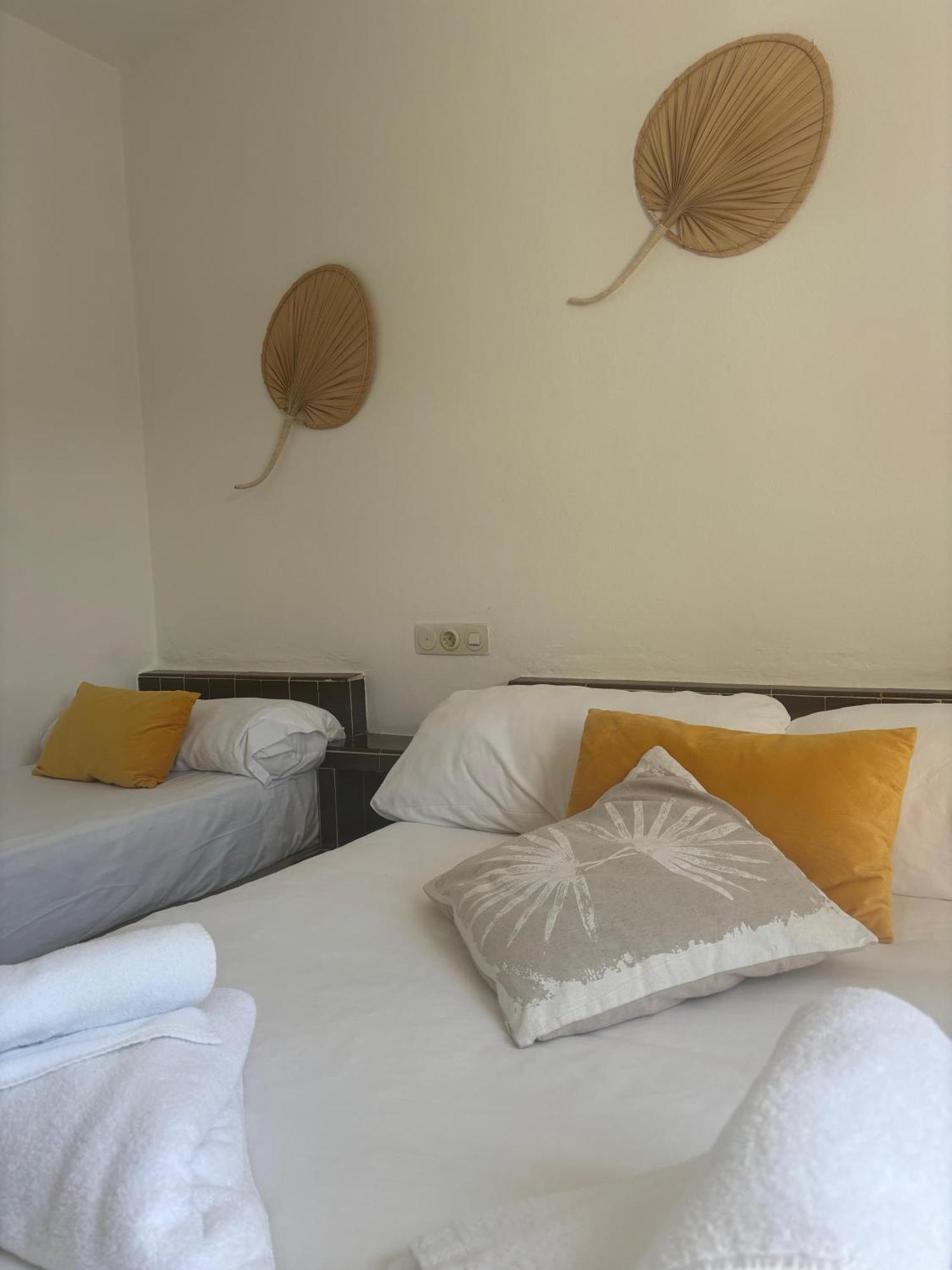 Es Grop Apartamentos Портинакс Екстериор снимка